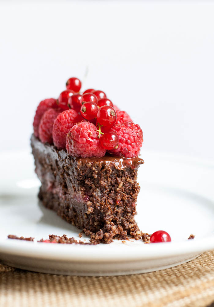Raw Chocolate Raspberry Ganache Cake